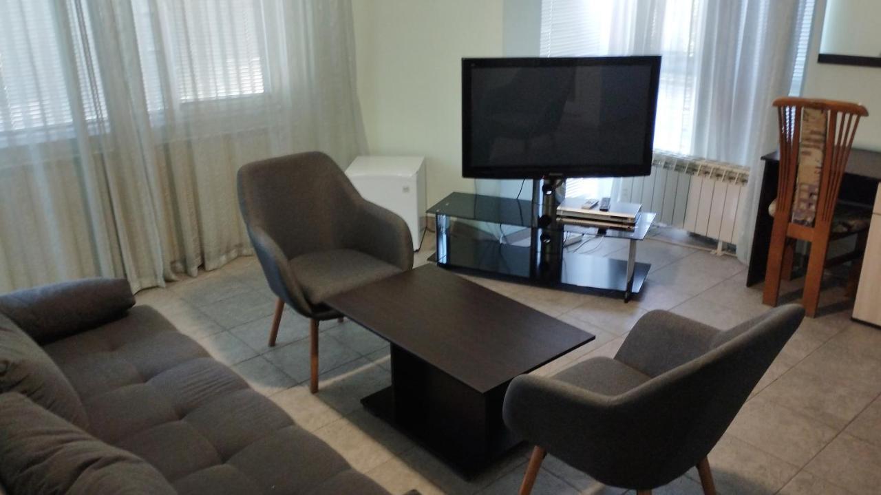 Hotel Zora Widyń Zewnętrze zdjęcie