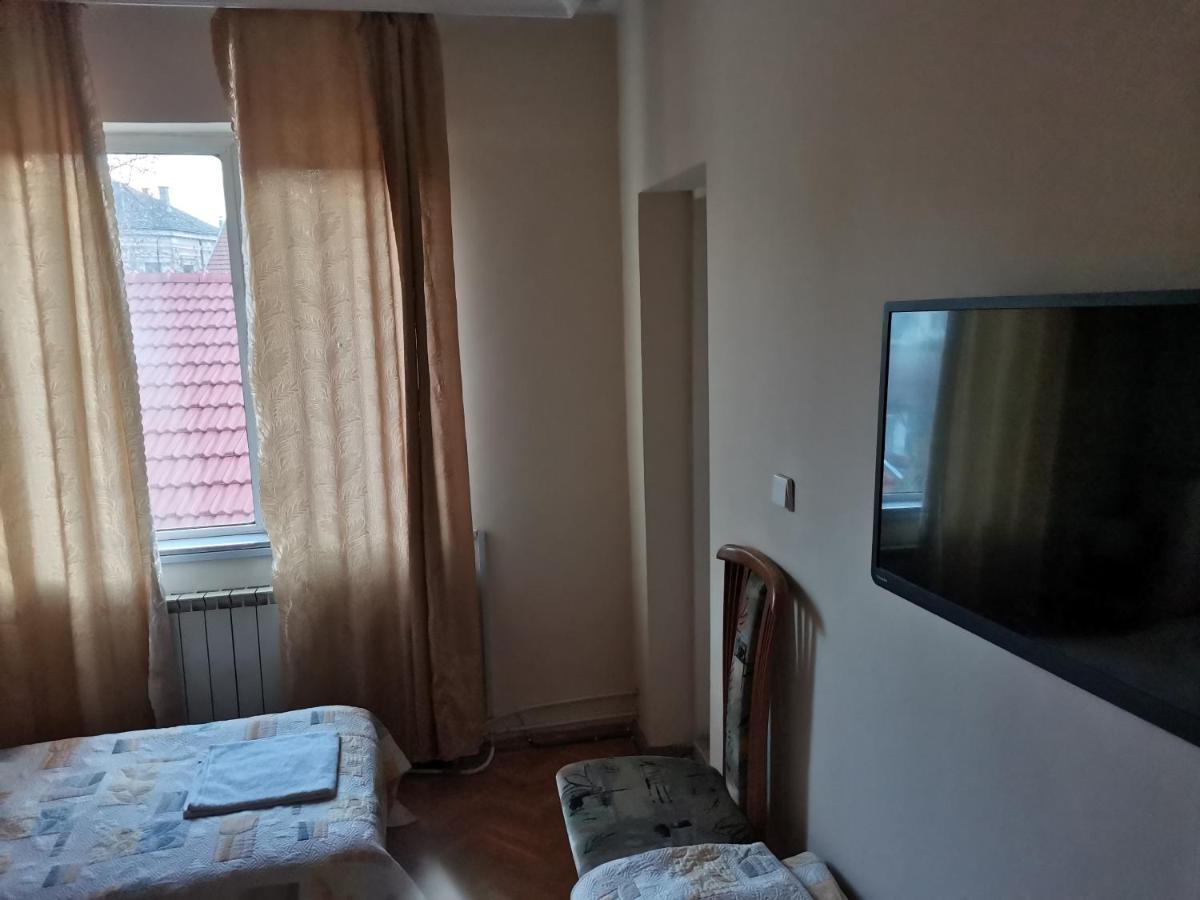 Hotel Zora Widyń Zewnętrze zdjęcie