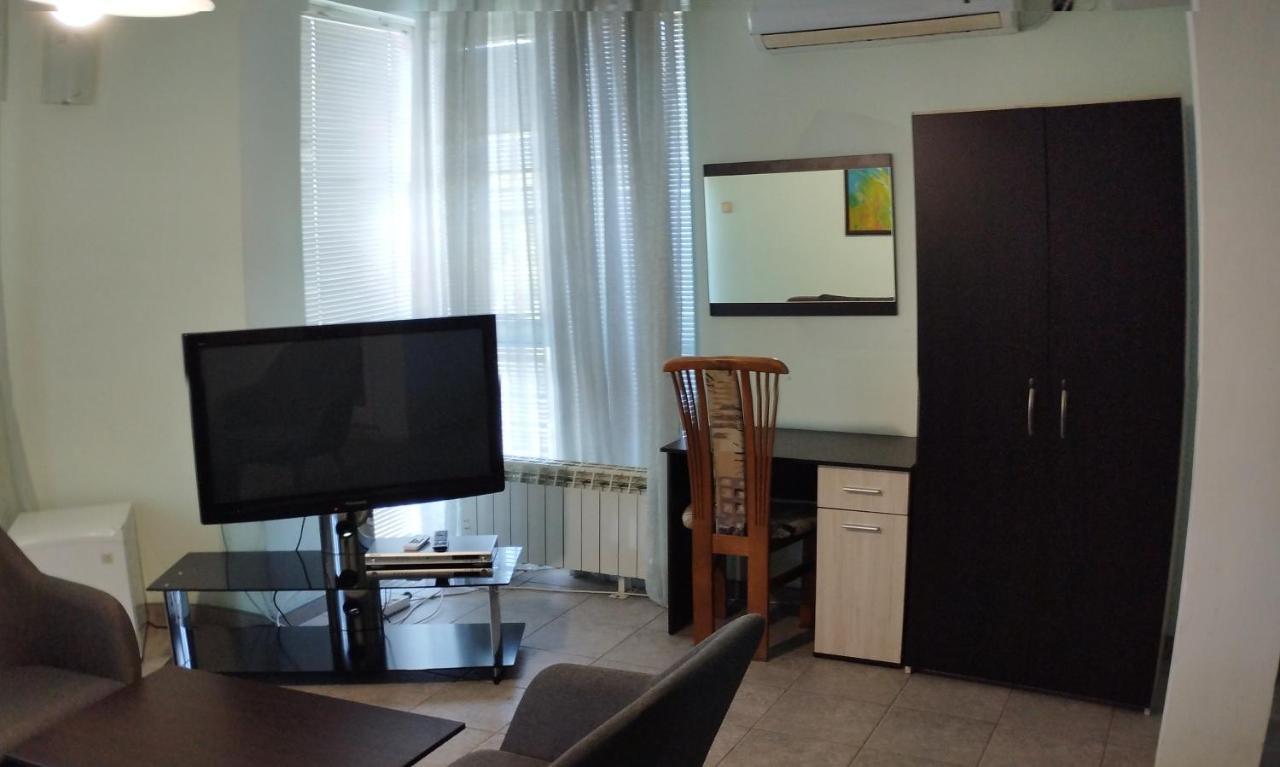Hotel Zora Widyń Zewnętrze zdjęcie