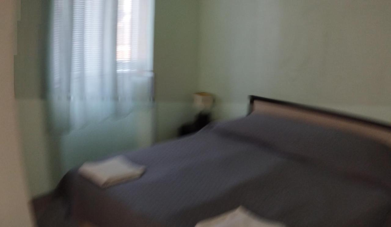 Hotel Zora Widyń Zewnętrze zdjęcie