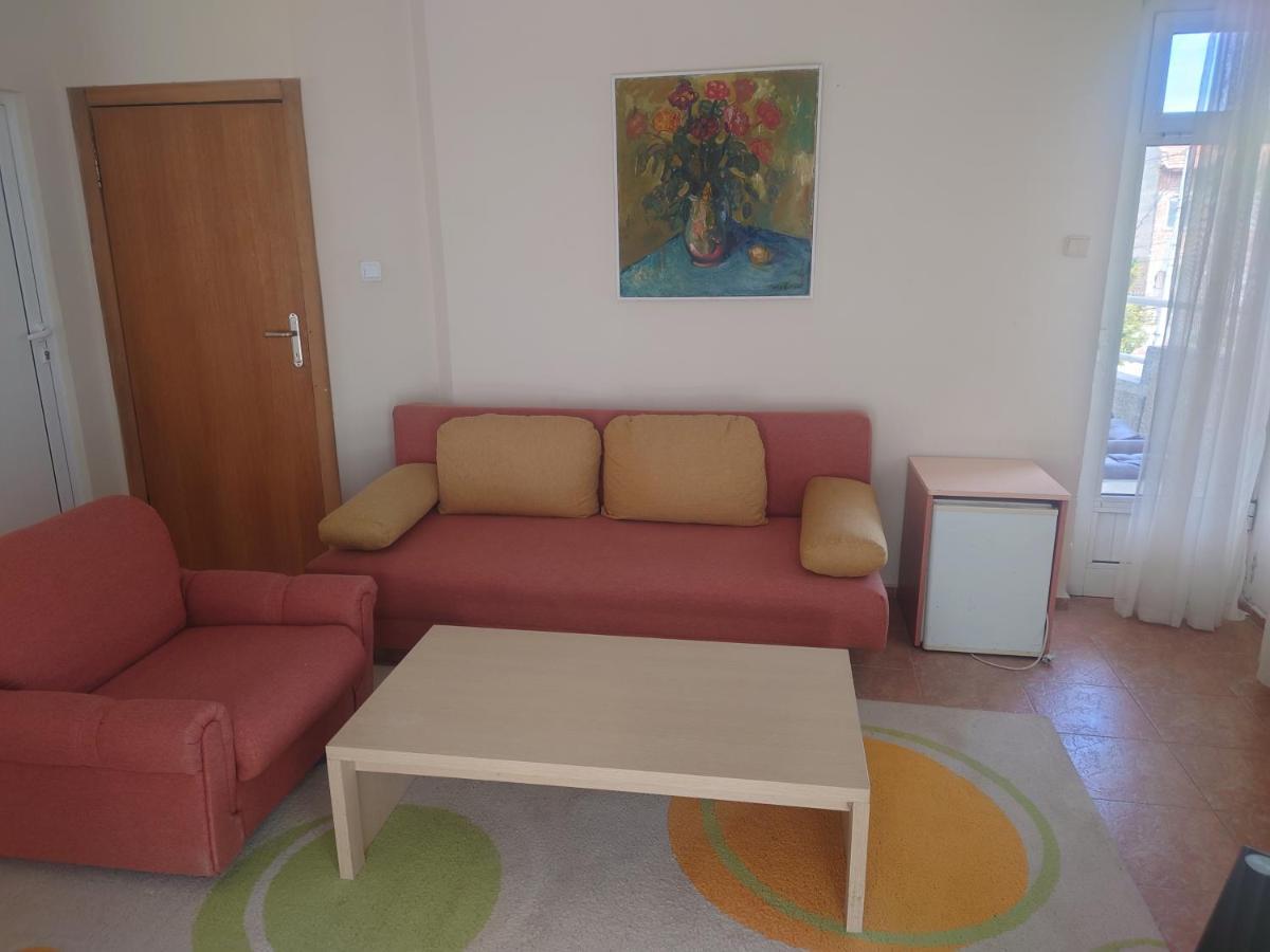 Hotel Zora Widyń Zewnętrze zdjęcie