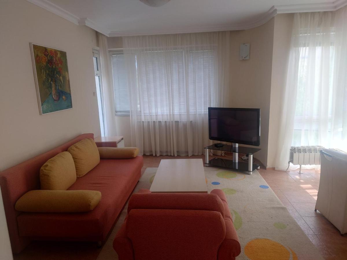 Hotel Zora Widyń Zewnętrze zdjęcie
